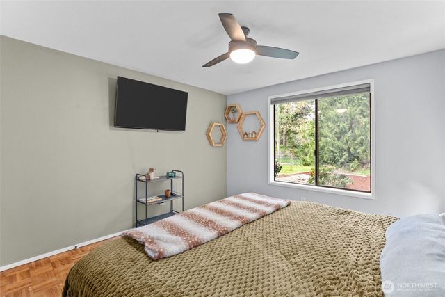 12921 208th Avenue Ct E, Bonney Lake, WA 98391