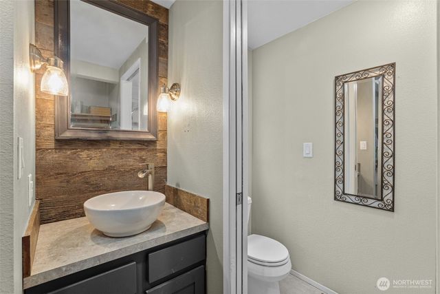 12921 208th Avenue Ct E, Bonney Lake, WA 98391