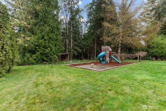 12921 208th Avenue Ct E, Bonney Lake, WA 98391