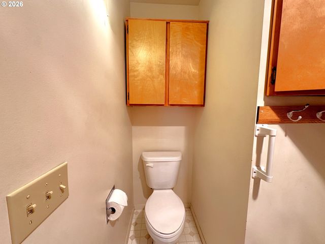 422 BUENA VISTA Loop, Brookings, OR 97415