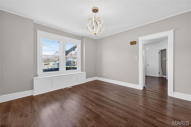 2212 Charlack Avenue, St Louis, MO 63114