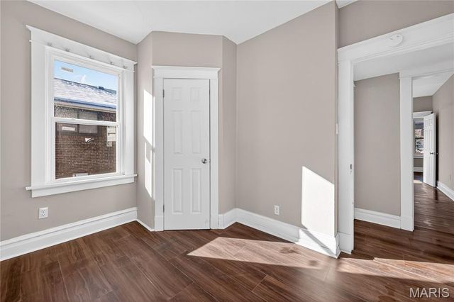 2212 Charlack Avenue, St Louis, MO 63114