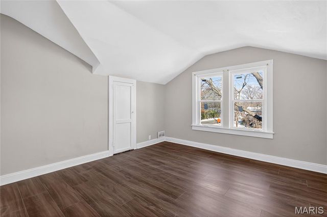 2212 Charlack Avenue, St Louis, MO 63114