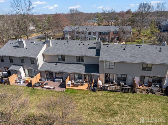 4 Daniel Drive, Franklin, NJ 08823