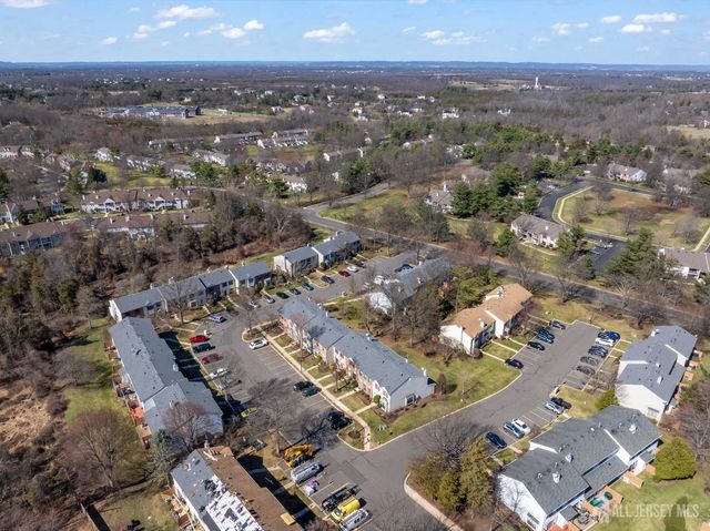 4 Daniel Drive, Franklin, NJ 08823