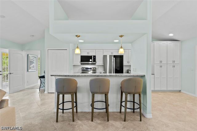 11693 OAKLAND DR, Bokeelia, FL 33922