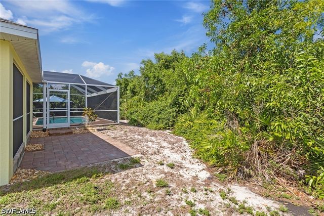 11693 OAKLAND DR, Bokeelia, FL 33922