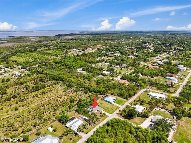 11693 OAKLAND DR, Bokeelia, FL 33922