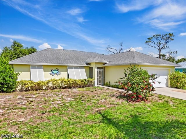 11693 OAKLAND DR, Bokeelia, FL 33922