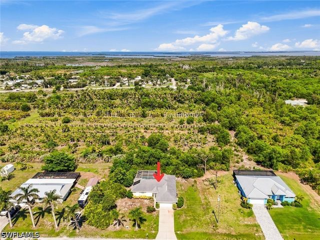 11693 OAKLAND DR, Bokeelia, FL 33922