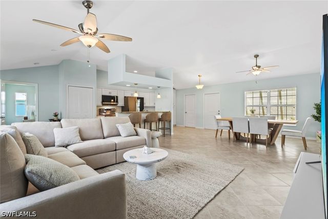 11693 OAKLAND DR, Bokeelia, FL 33922