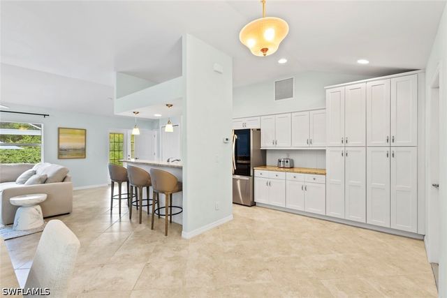 11693 OAKLAND DR, Bokeelia, FL 33922