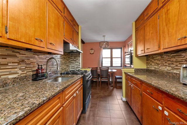 99-11 60 Ave 5D, Corona, NY 11368