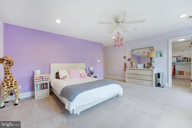 933 BELLVIEW RD, Mclean, VA 22102