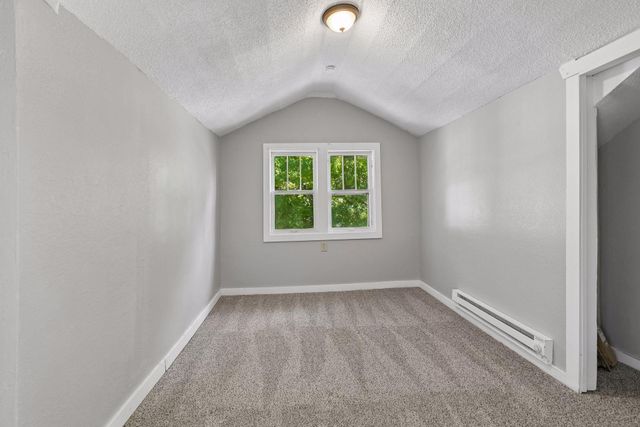 2323 Ilion Avenue N, Minneapolis, MN 55411