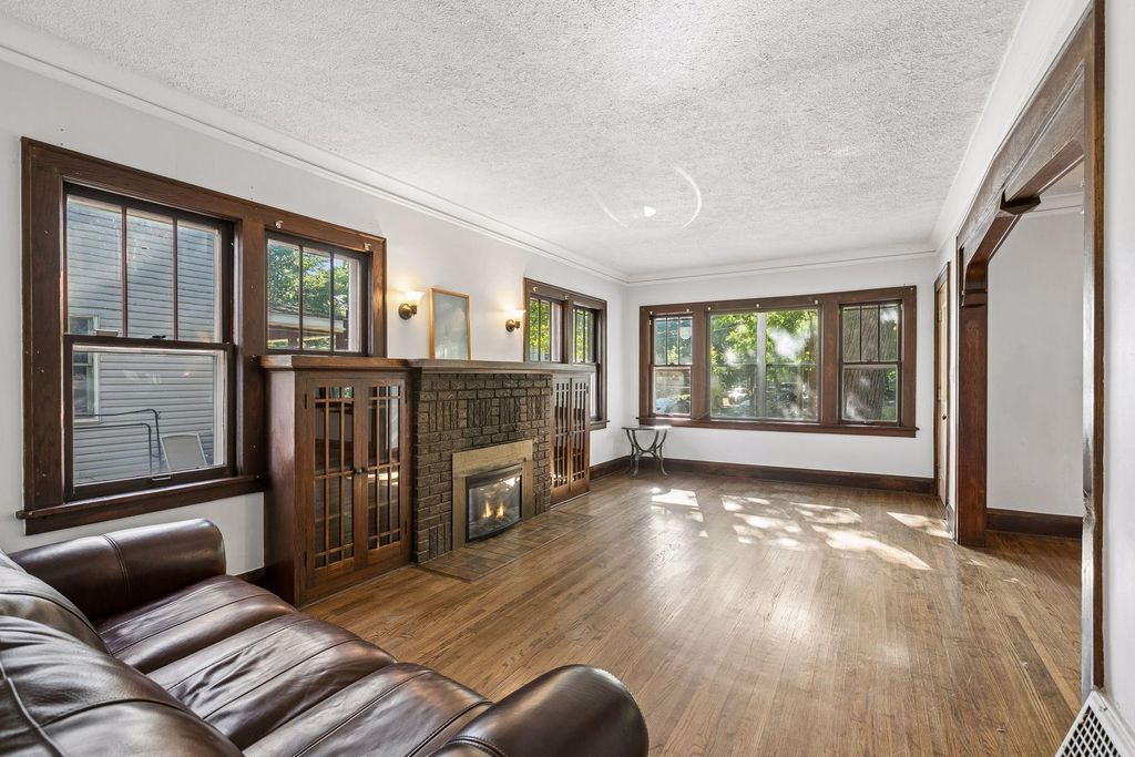 2323 Ilion Avenue N, Minneapolis, MN 55411 — photo 3