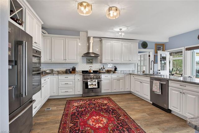 1809 Calthrop Neck RD, Yorktown, VA 23693