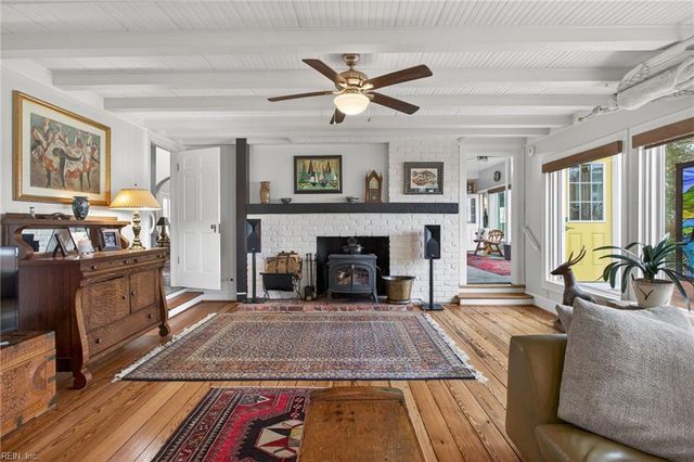 1809 Calthrop Neck RD, Yorktown, VA 23693