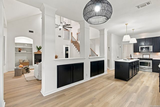 12446 Hart Clf, San Antonio, TX 78249