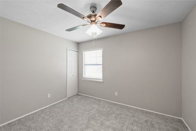 831 Netherland Drive, Arlington, TX 76017