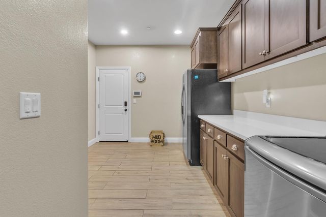 12662 Barksdale Way, Rancho Cordova, CA 95742