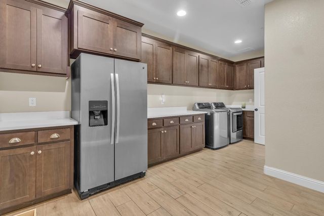 12662 Barksdale Way, Rancho Cordova, CA 95742