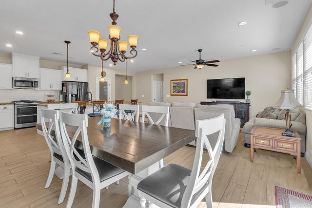 12662 Barksdale Way, Rancho Cordova, CA 95742