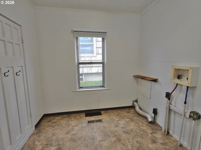 8434 Se 17TH Ave, Portland, OR 97202