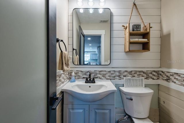 4110 MEADOW RUN LANE, Wesley Chapel, FL 33543