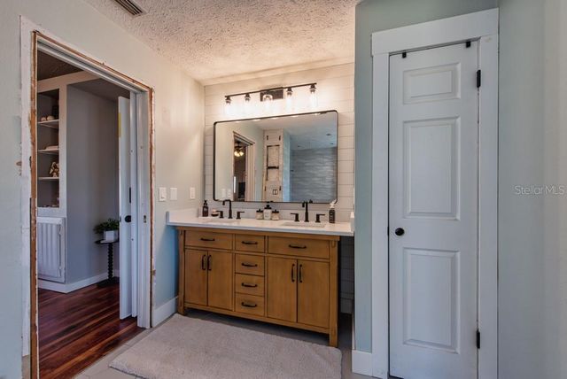 4110 MEADOW RUN LANE, Wesley Chapel, FL 33543