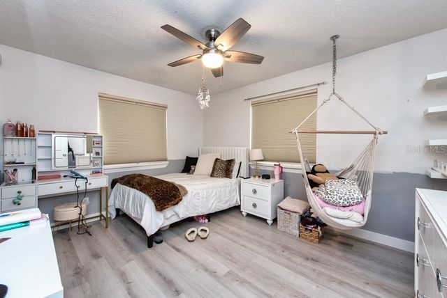 4110 MEADOW RUN LANE, Wesley Chapel, FL 33543