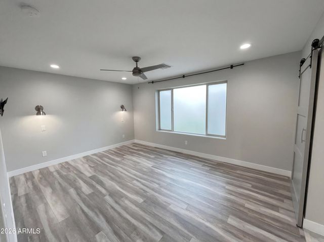 1099 E SOURWOOD Drive, Gilbert, AZ 85298