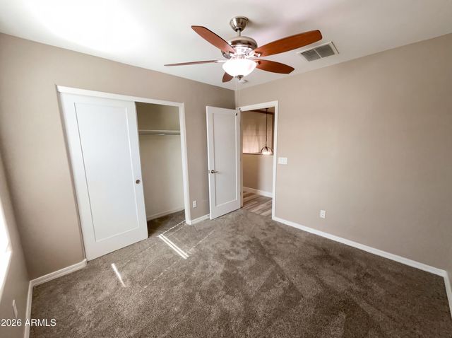 1099 E SOURWOOD Drive, Gilbert, AZ 85298