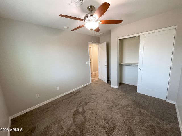 1099 E SOURWOOD Drive, Gilbert, AZ 85298