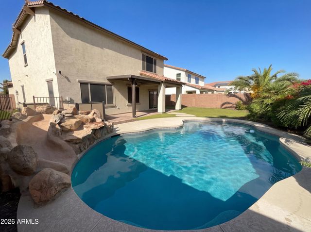 1099 E SOURWOOD Drive, Gilbert, AZ 85298