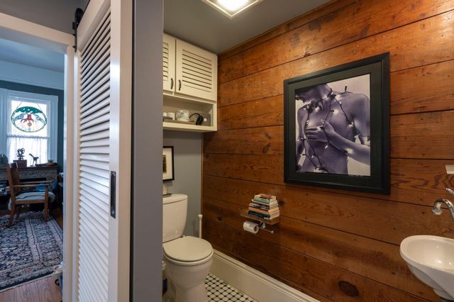 1646 Harvard Street, Houston, TX 77008