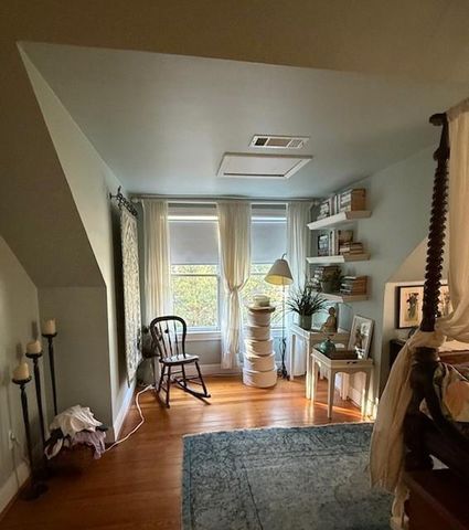 1646 Harvard Street, Houston, TX 77008