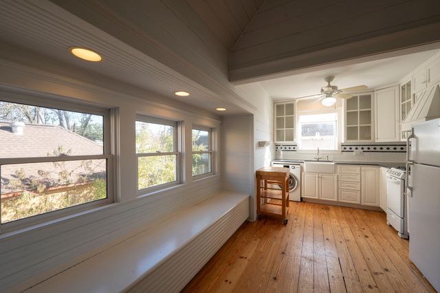 1646 Harvard Street, Houston, TX 77008