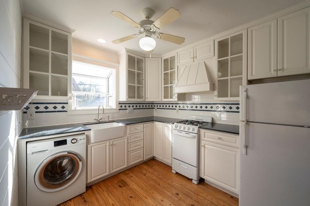 1646 Harvard Street, Houston, TX 77008