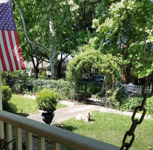 1646 Harvard Street, Houston, TX 77008