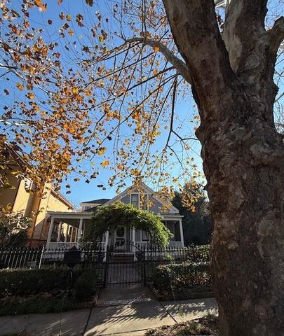 1646 Harvard Street, Houston, TX 77008