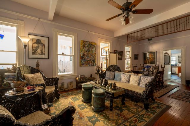 1646 Harvard Street, Houston, TX 77008