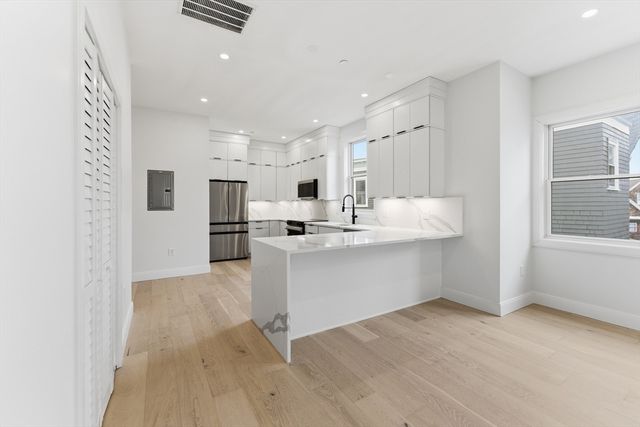 140 Shirley Street 210, Winthrop, MA 02152