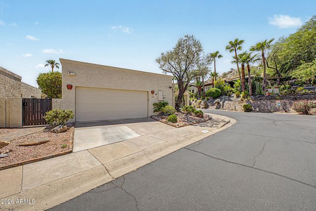 1801 E WINTER Drive, Phoenix, AZ 85020
