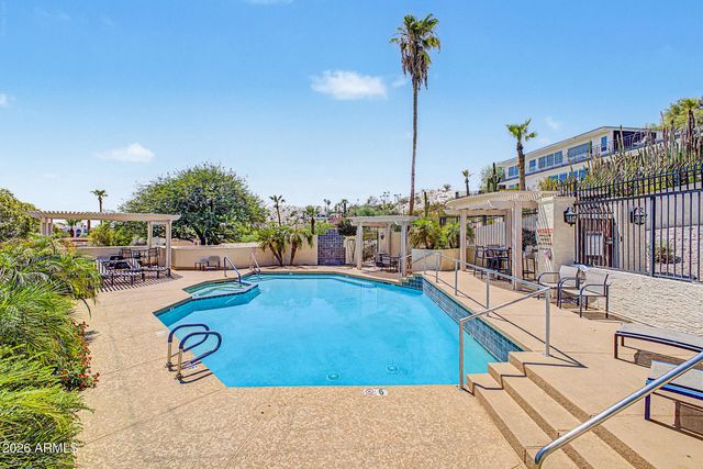 1801 E WINTER Drive, Phoenix, AZ 85020