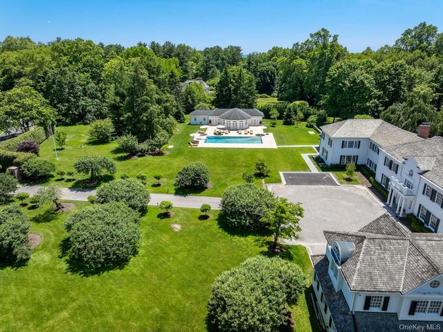 6 Stoneleigh Manor Lane, Purchase, NY 10577