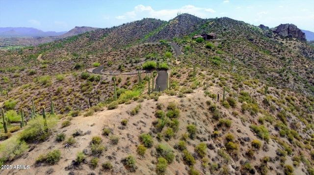 42242 N CHARBRAY Drive 25, Scottsdale, AZ 85262