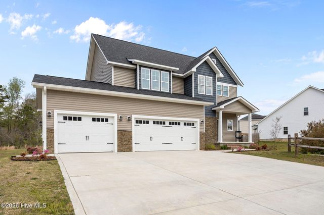 224 Forester Drive, Vass, NC 28394
