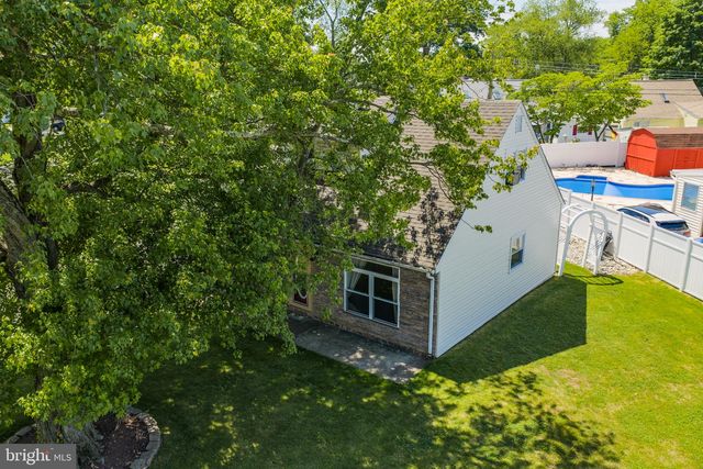 587 ARBOR RD, Morrisville, PA 19067