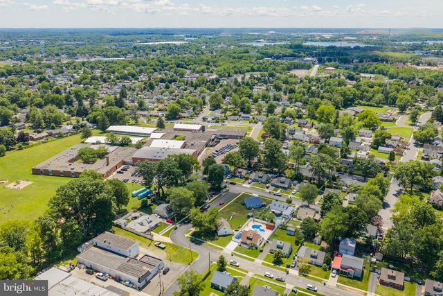 587 ARBOR RD, Morrisville, PA 19067